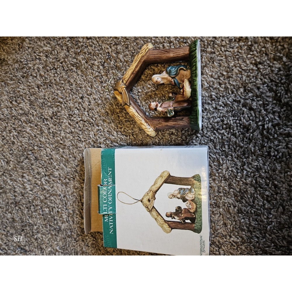Porcelain Nativity Ornament Christmas Holy Family Mary Joseph Baby‎ Jesus w Box